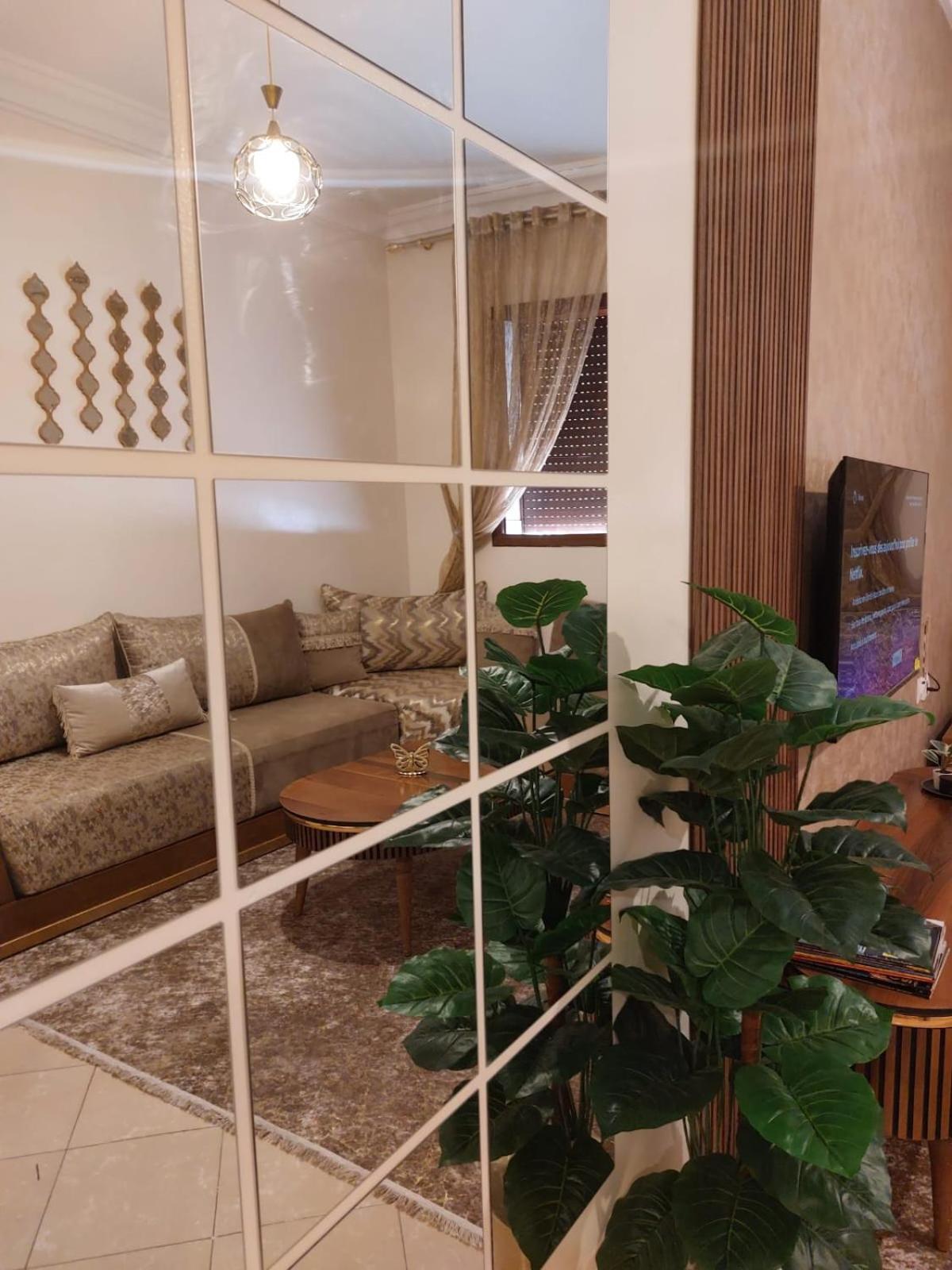 Charite Host Appartement , Wifi Et Parking Gratuit Agadir Exteriör bild